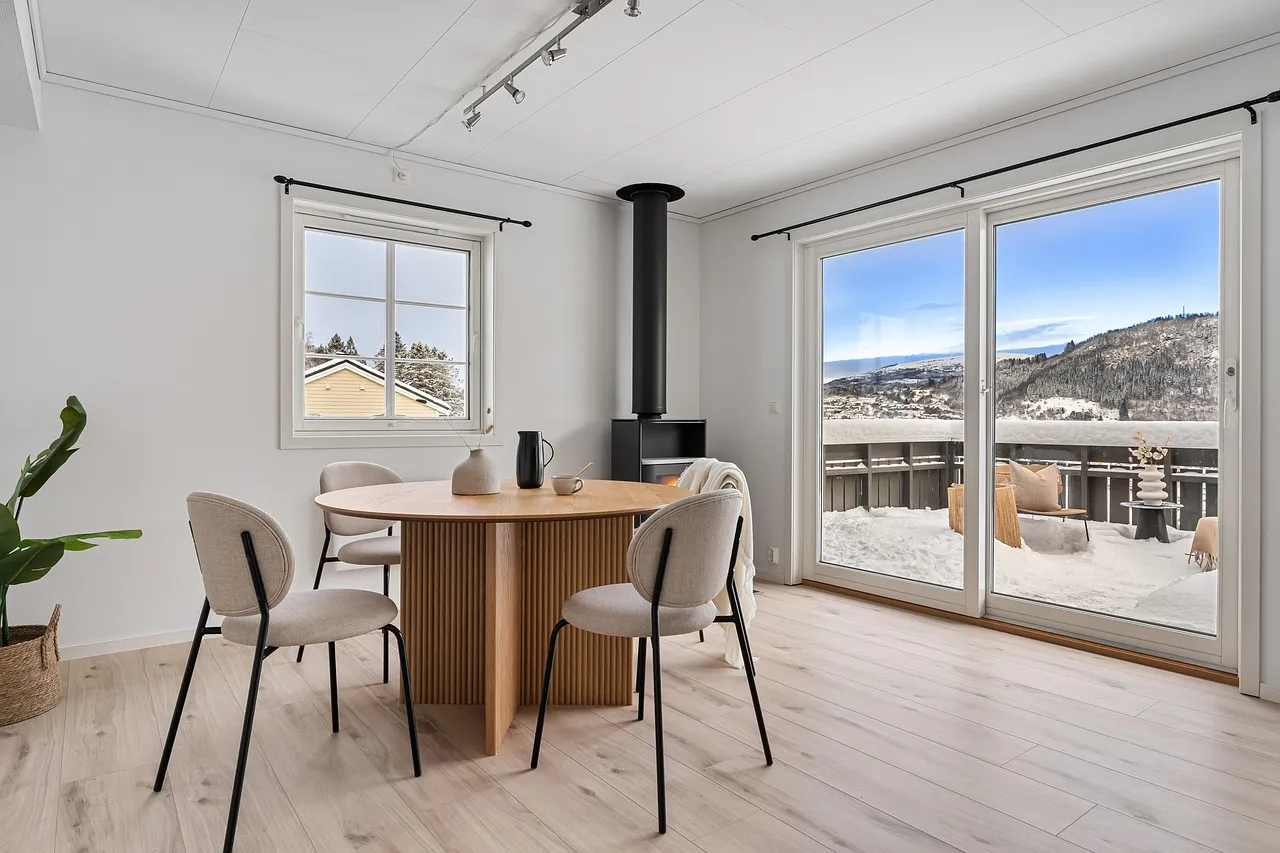 Comment choisir le bon pied de bar pour votre mobilier ?