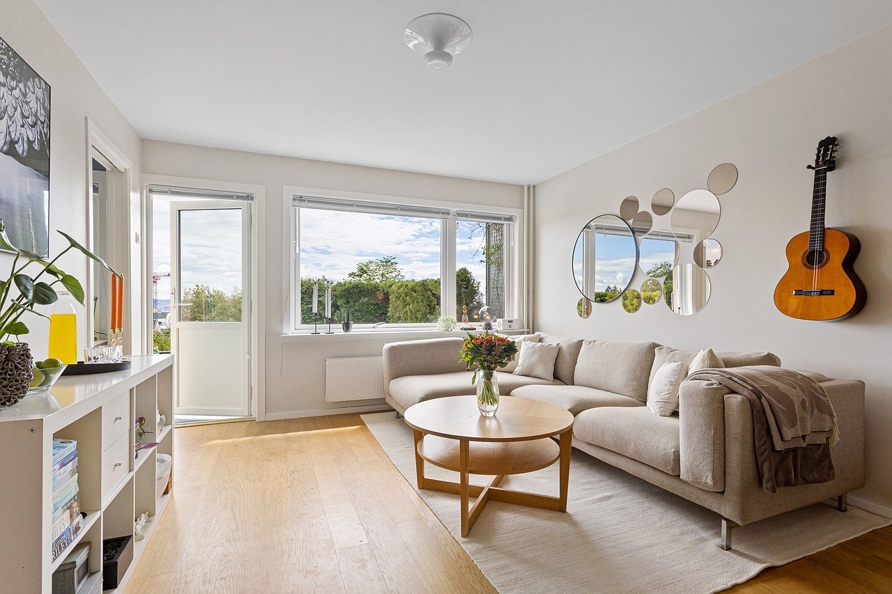 Découverte d’un Savoir-faire Artisanal : l’Isolation de Fenêtres en Détail